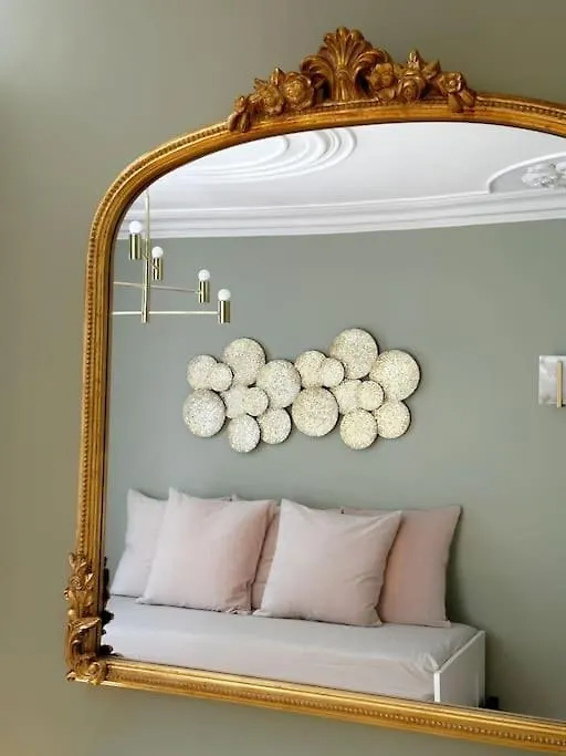 Historical Center, Large 2 Bedroom Apartment, Bright & Stylish Lizbona 0*,  Portugalia