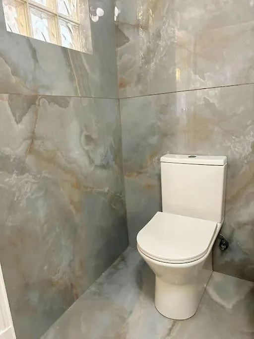 Historical Center, Large 2 Bedroom Apartment, Bright & Stylish Lizbona 0*,