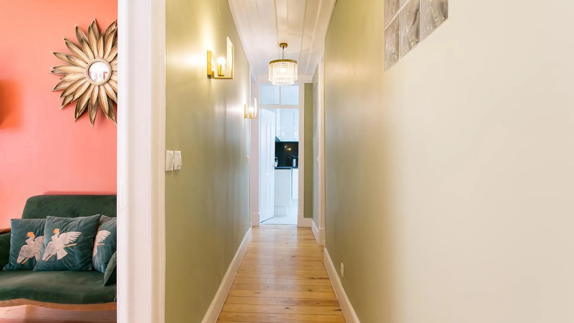 Apartament Historical Center, Large 2 Bedroom Apartment, Bright & Stylish Lizbona